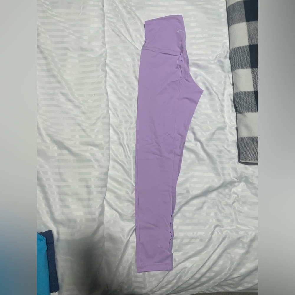 NVGTN Leggings